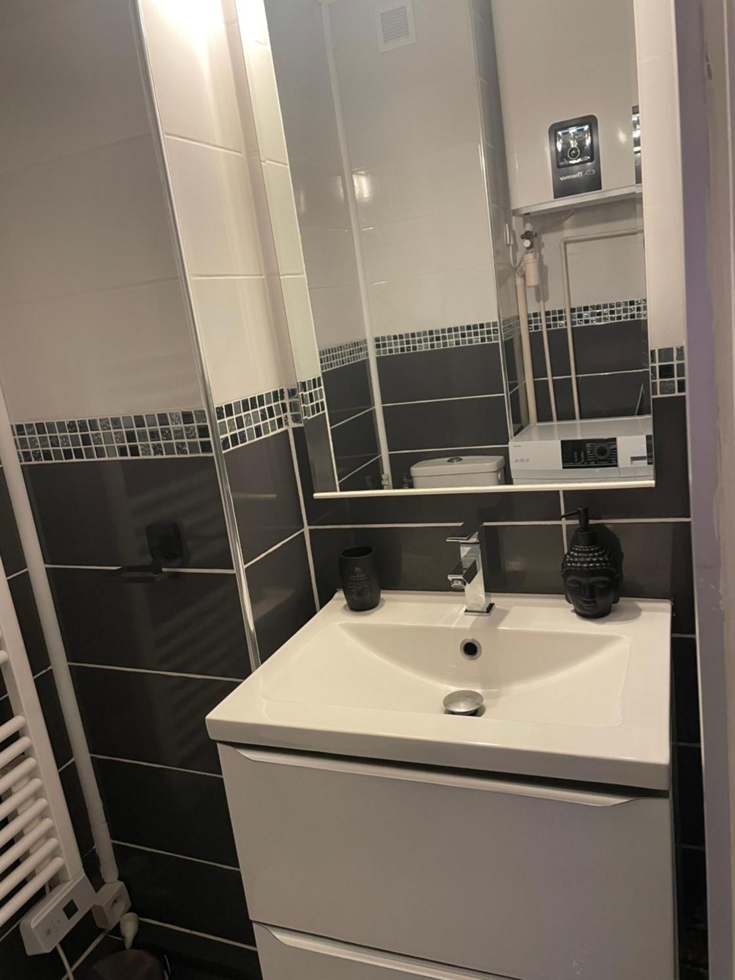 The Naturist Glamour Suite آجد المظهر الخارجي الصورة